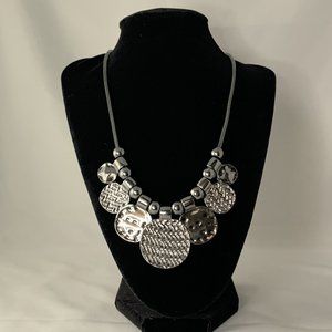Basket-weave, Gunmetal, Hammered Circles Necklace